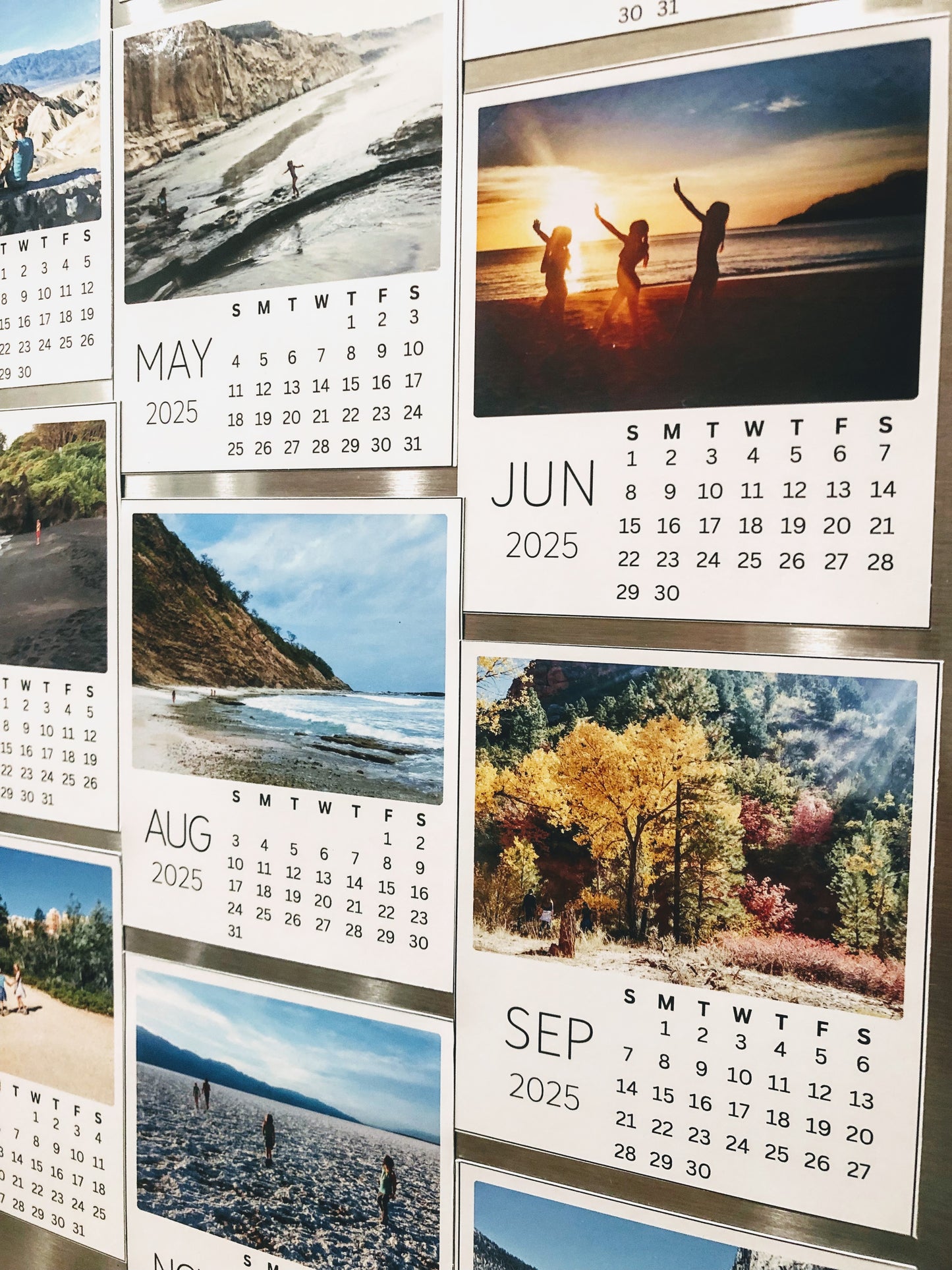 CUSTOM PHOTO CALENDARS